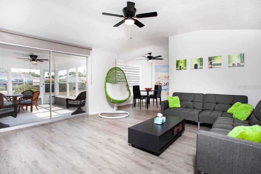 VENICE EAST SEC 1 - Residential