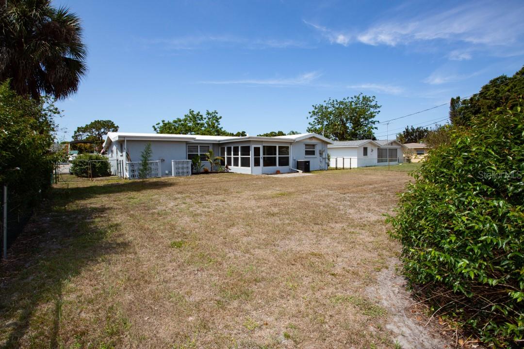 VENICE EAST SEC 1 - Residential