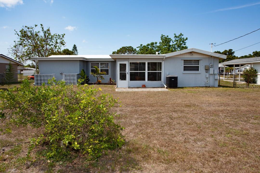 VENICE EAST SEC 1 - Residential