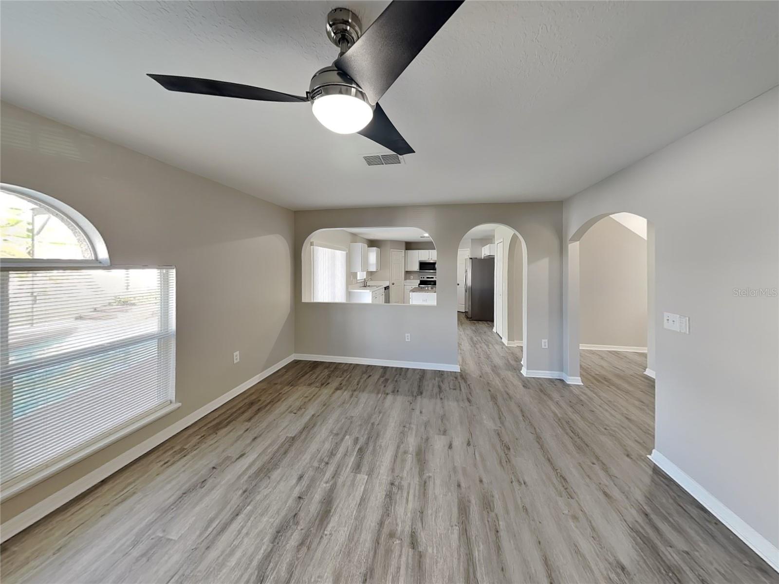 EMERALD COVE PH 02 - Residential Lease