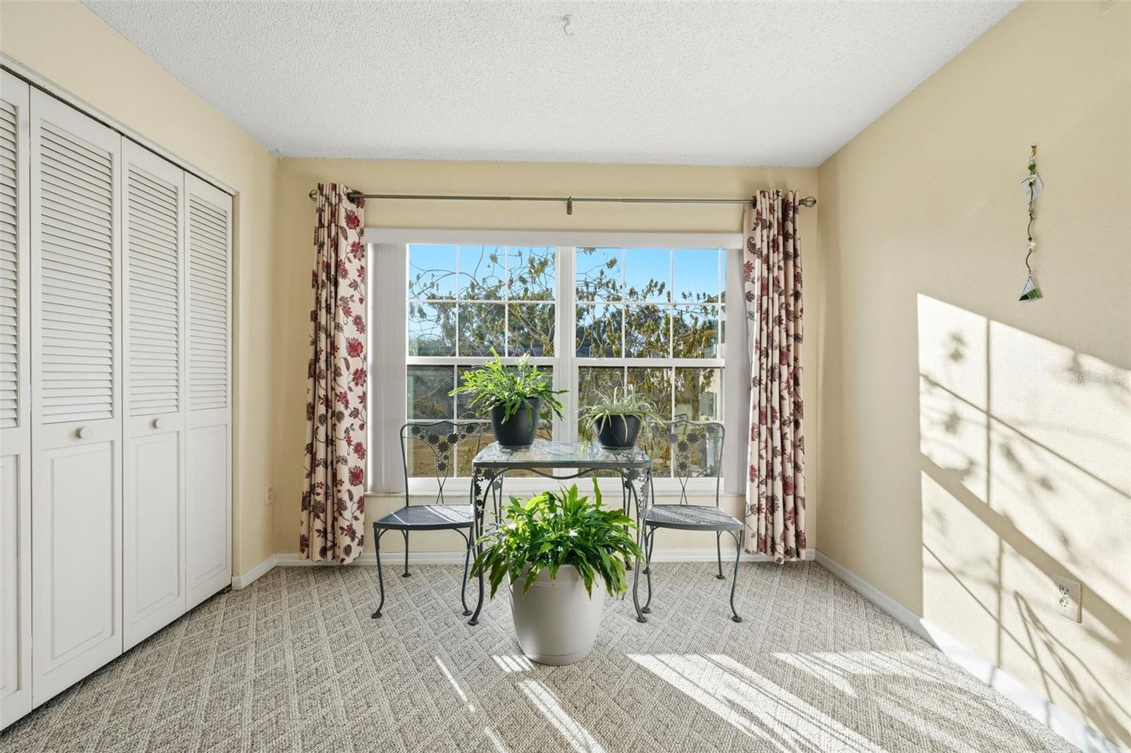 MOUNT DORA LAKEWOOD CONDO - Residential