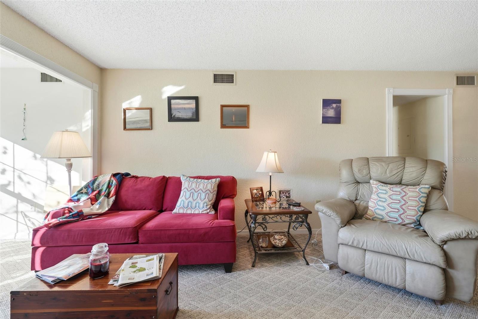 MOUNT DORA LAKEWOOD CONDO - Residential