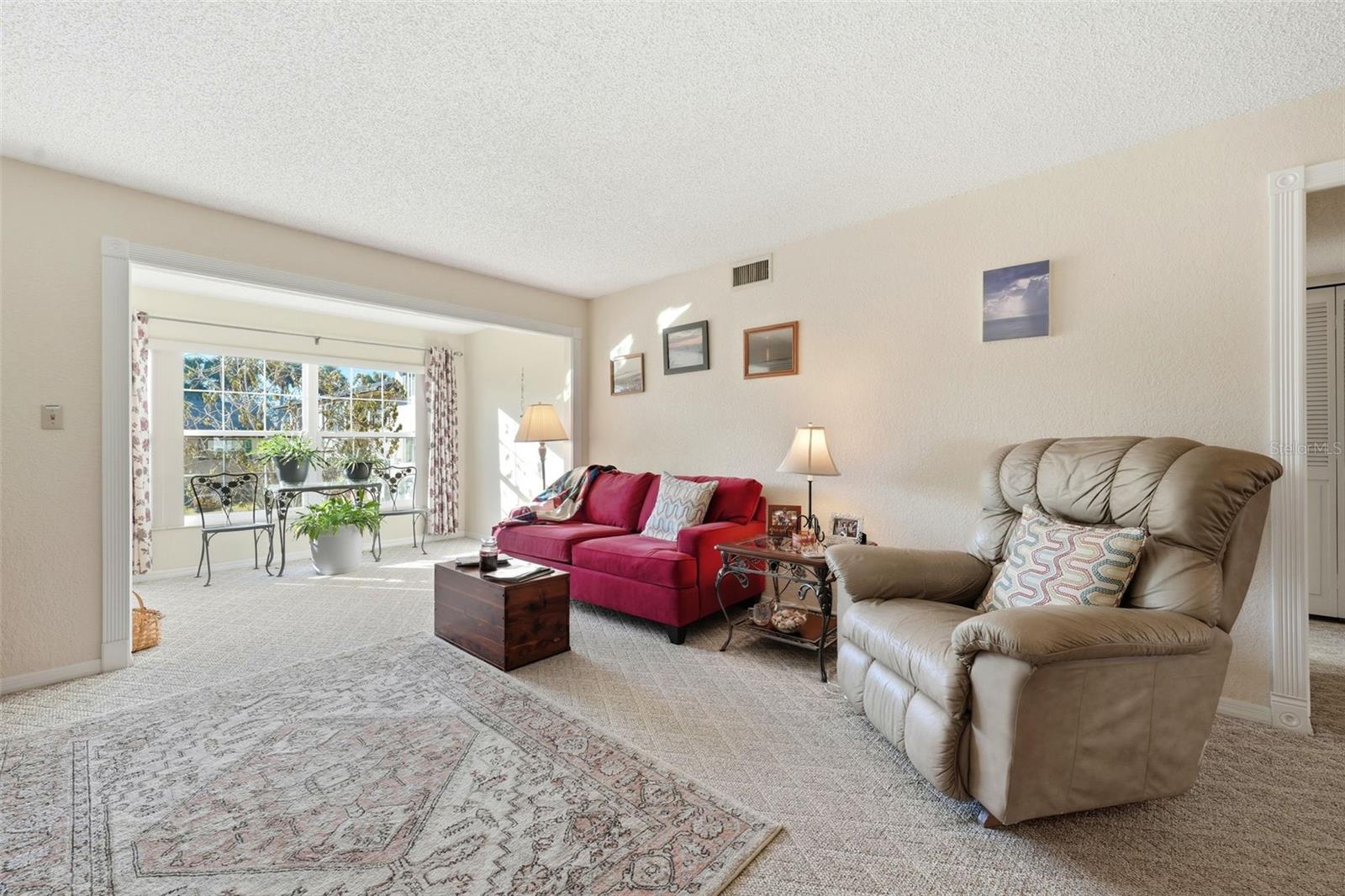 MOUNT DORA LAKEWOOD CONDO - Residential