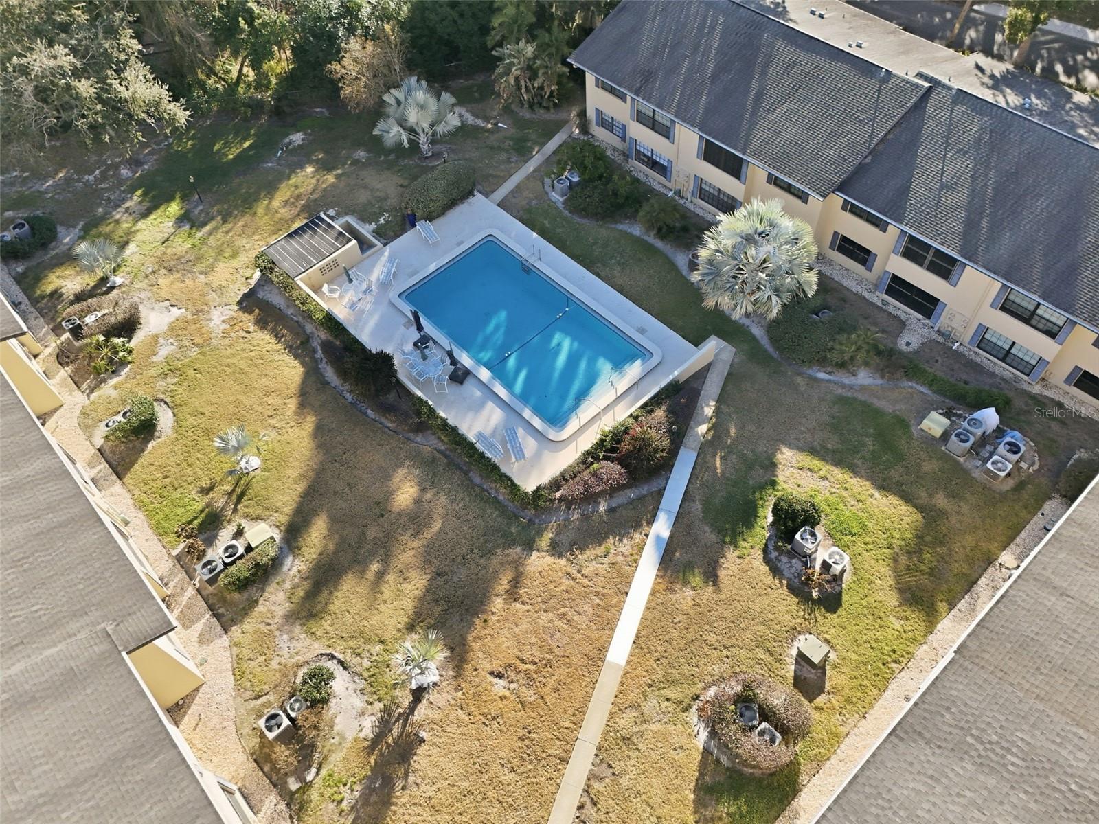 MOUNT DORA LAKEWOOD CONDO - Residential