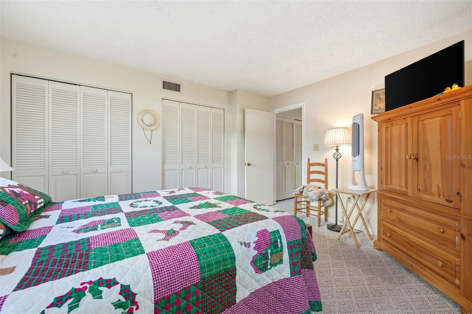 MOUNT DORA LAKEWOOD CONDO - Residential