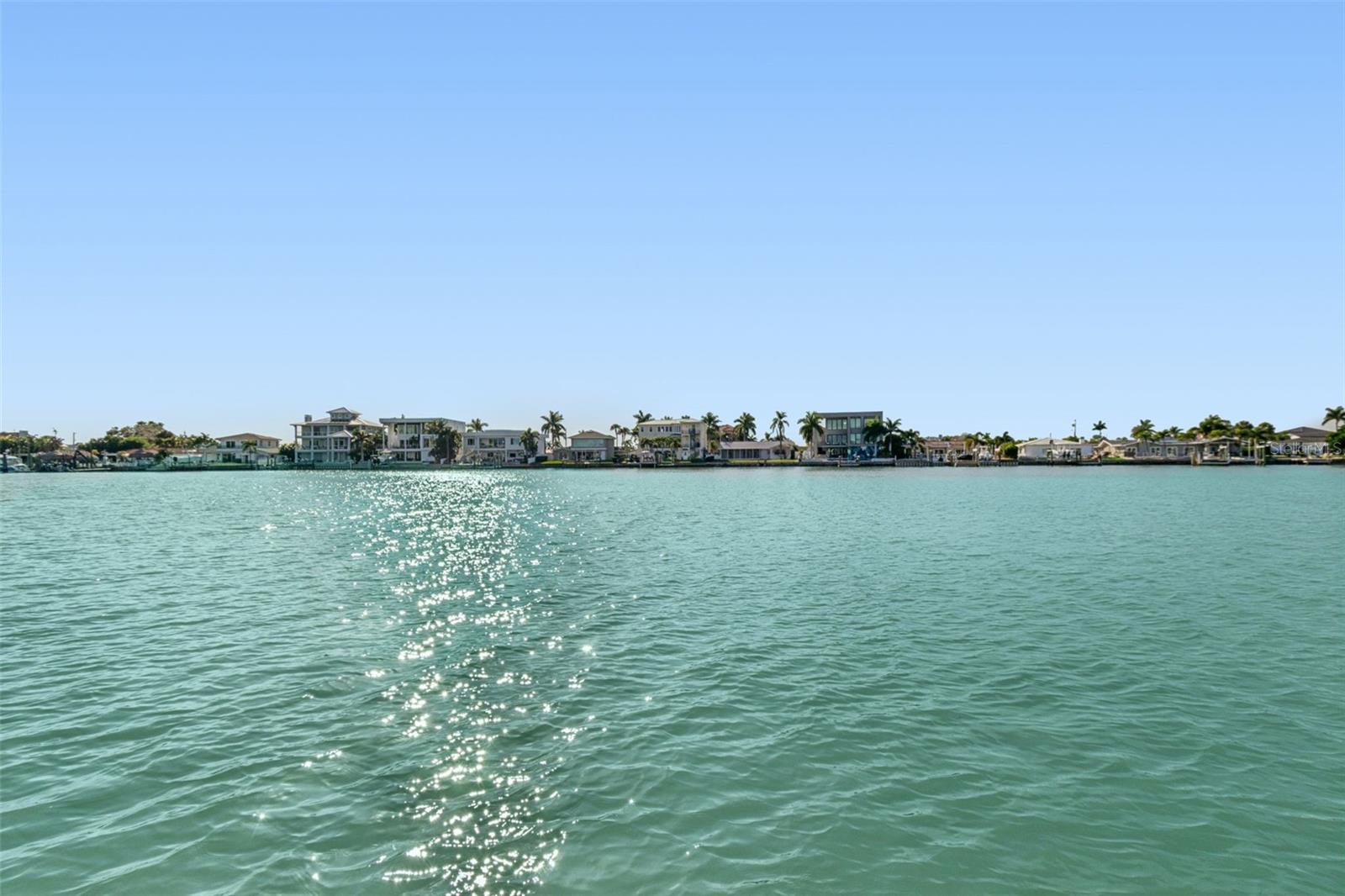 SOUTH CSWY ISLE YACHT CLUB ADD - Residential