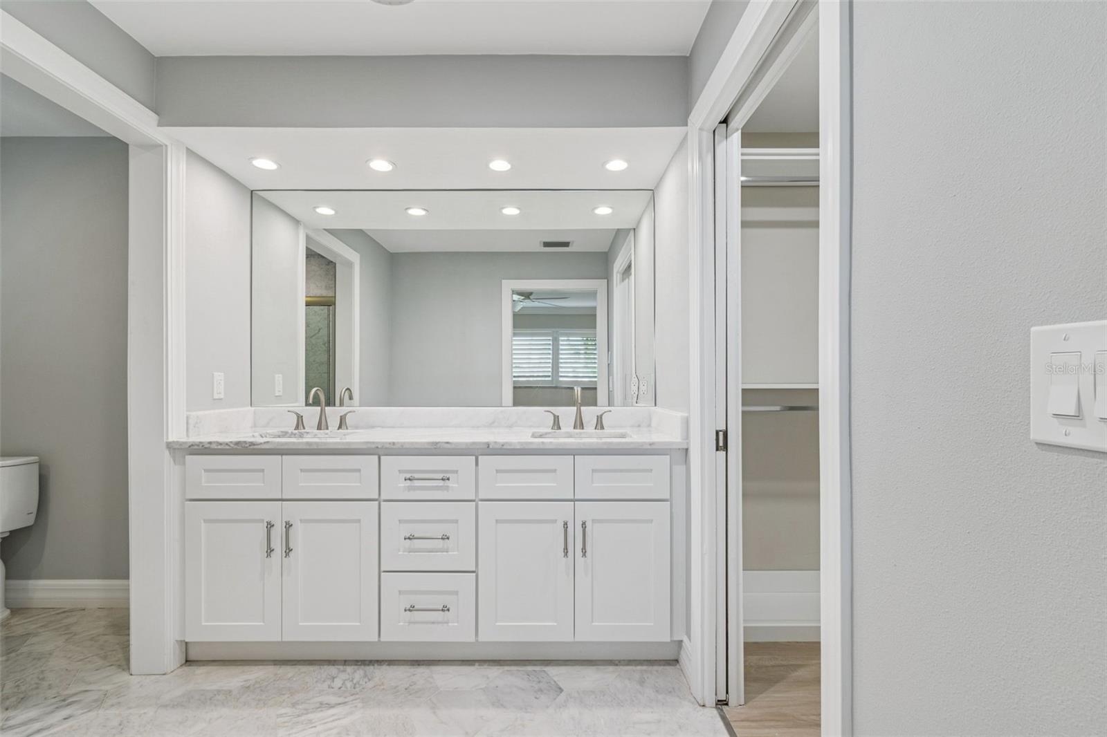 SOUTH CSWY ISLE YACHT CLUB ADD - Residential