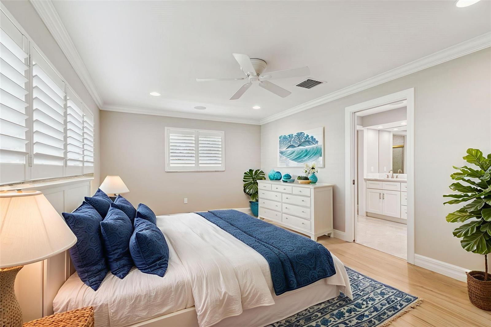 SOUTH CSWY ISLE YACHT CLUB ADD - Residential