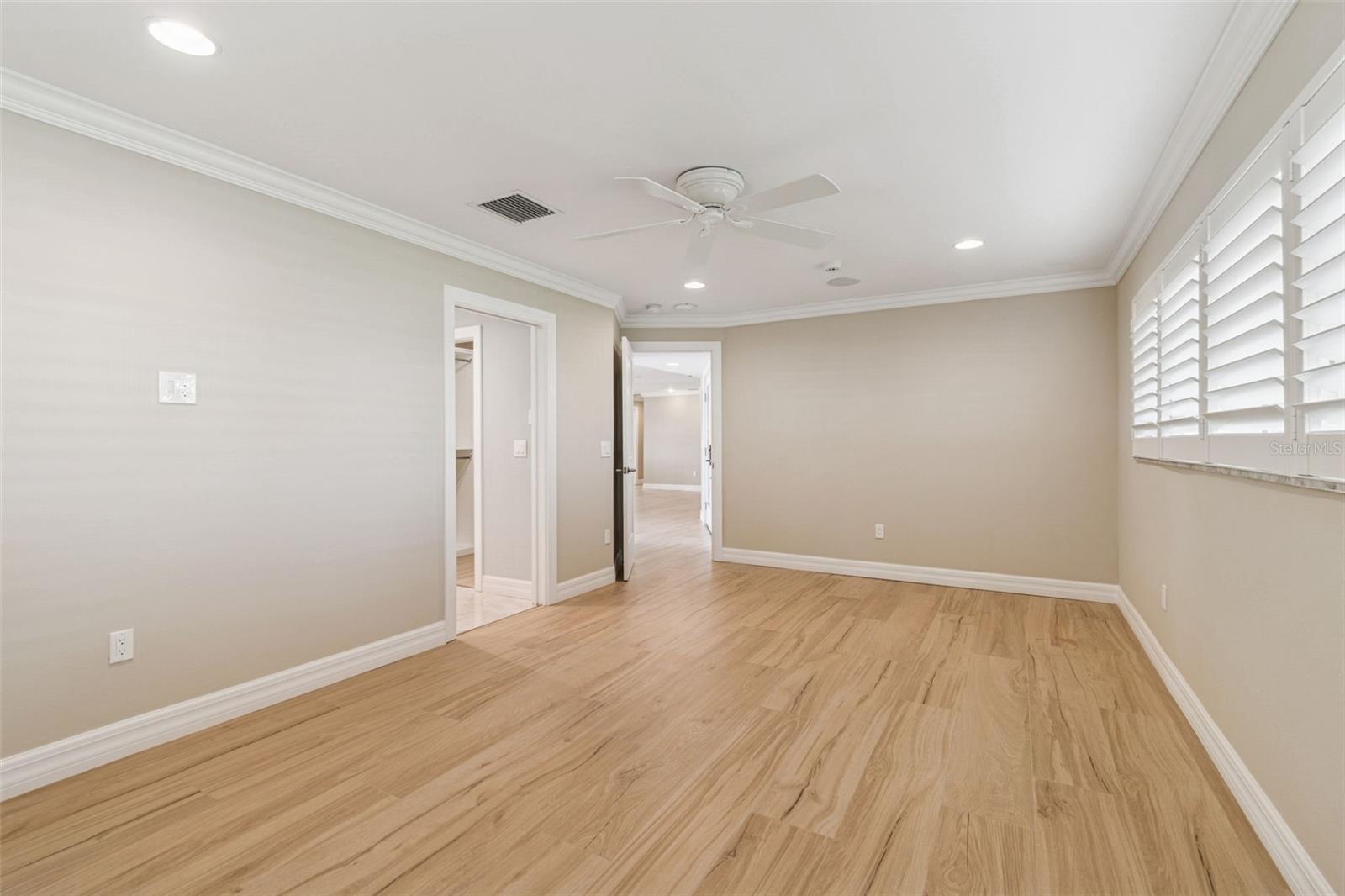 SOUTH CSWY ISLE YACHT CLUB ADD - Residential