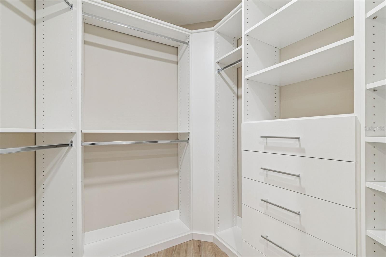 SOUTH CSWY ISLE YACHT CLUB ADD - Residential