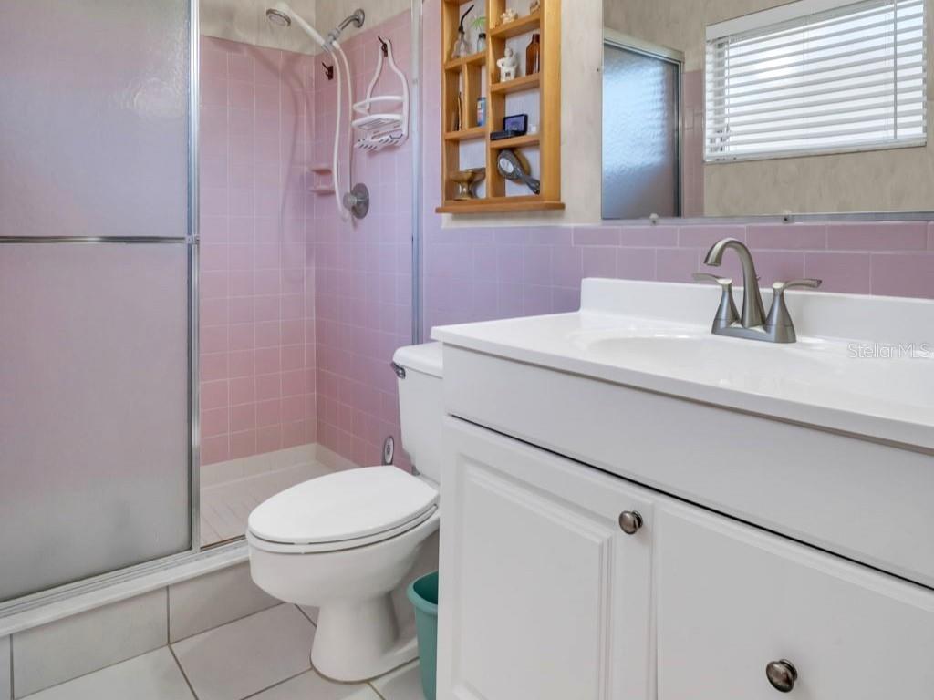 ANCHORAGE OF TARPON LAKE UNIT THREE THE - Residential