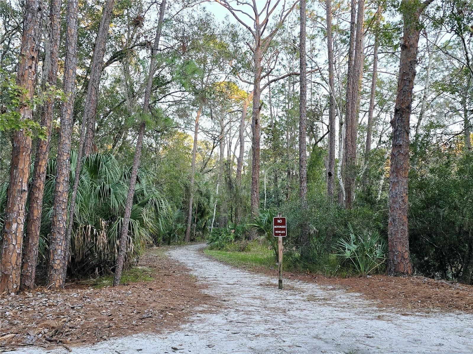 ANCHORAGE OF TARPON LAKE UNIT THREE THE - Residential
