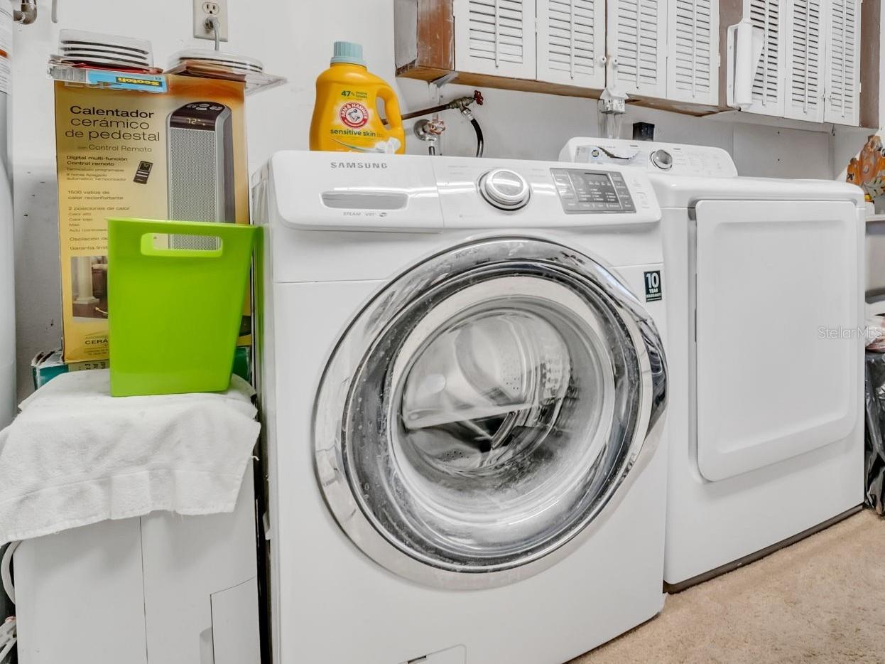 ANCHORAGE OF TARPON LAKE UNIT THREE THE - Residential