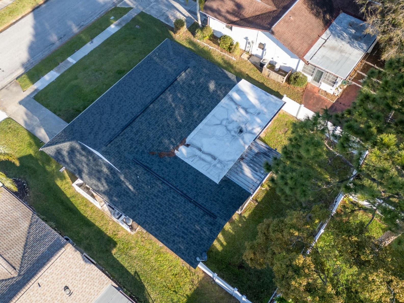 ANCHORAGE OF TARPON LAKE UNIT THREE THE - Residential