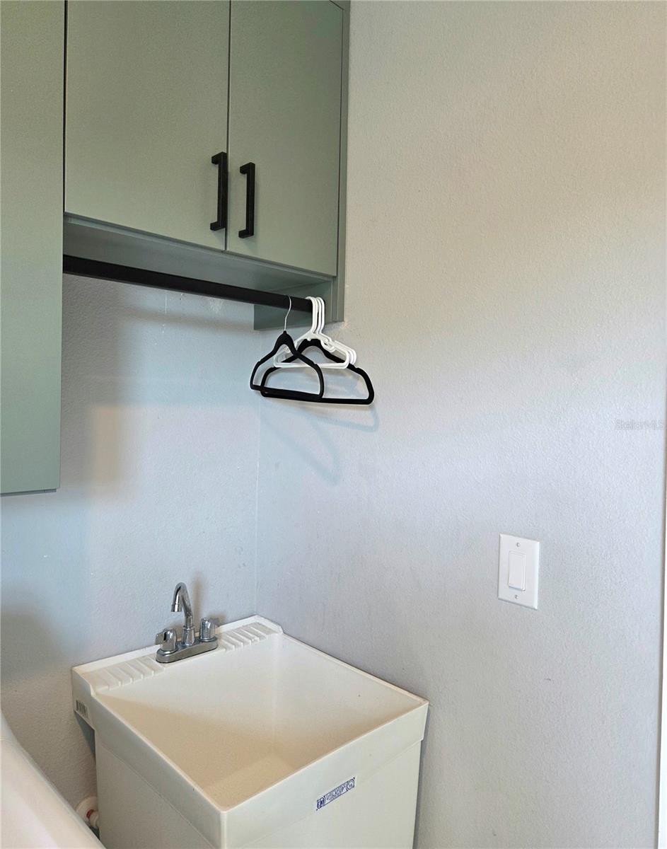 SUNSET GROVES PH 2 - Residential Lease