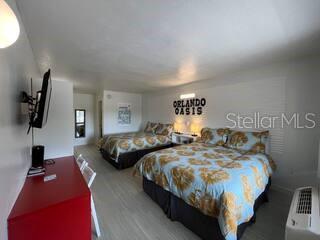 5245 W IRLO BRONSON MEMORIAL HIGHWAY 215