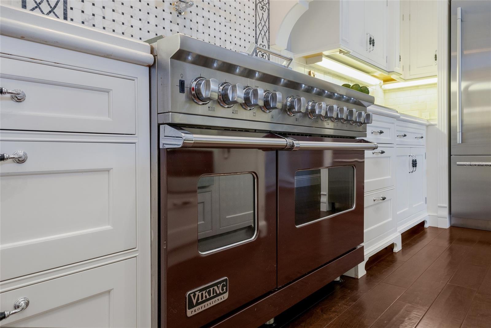 LAKE CLUB - Residential