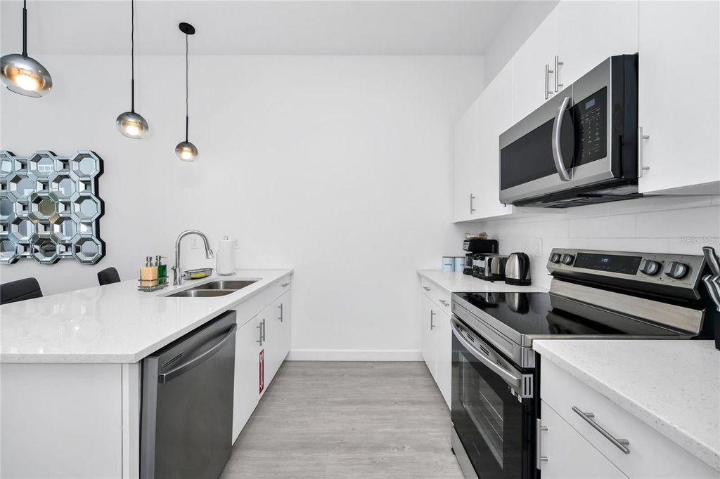 Photo of 501 Famagusta Drive, Davenport, FL 33896 (MLS # O6333288)