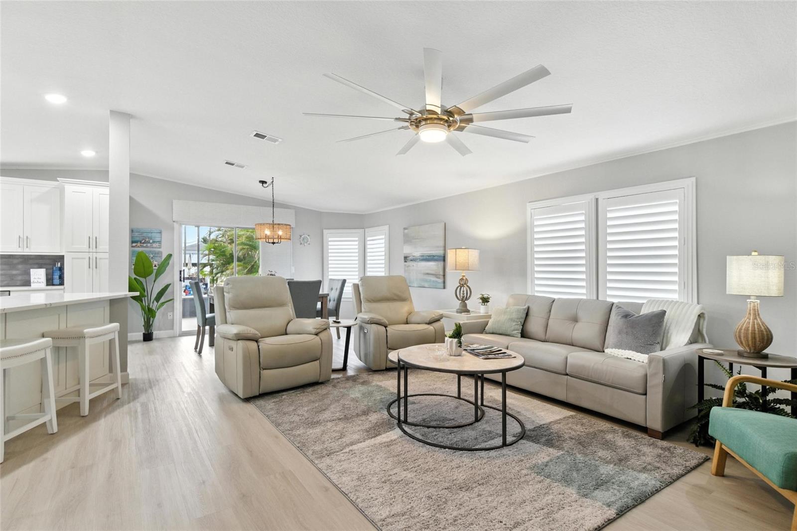 VENICE TRAILER PARK - Residential