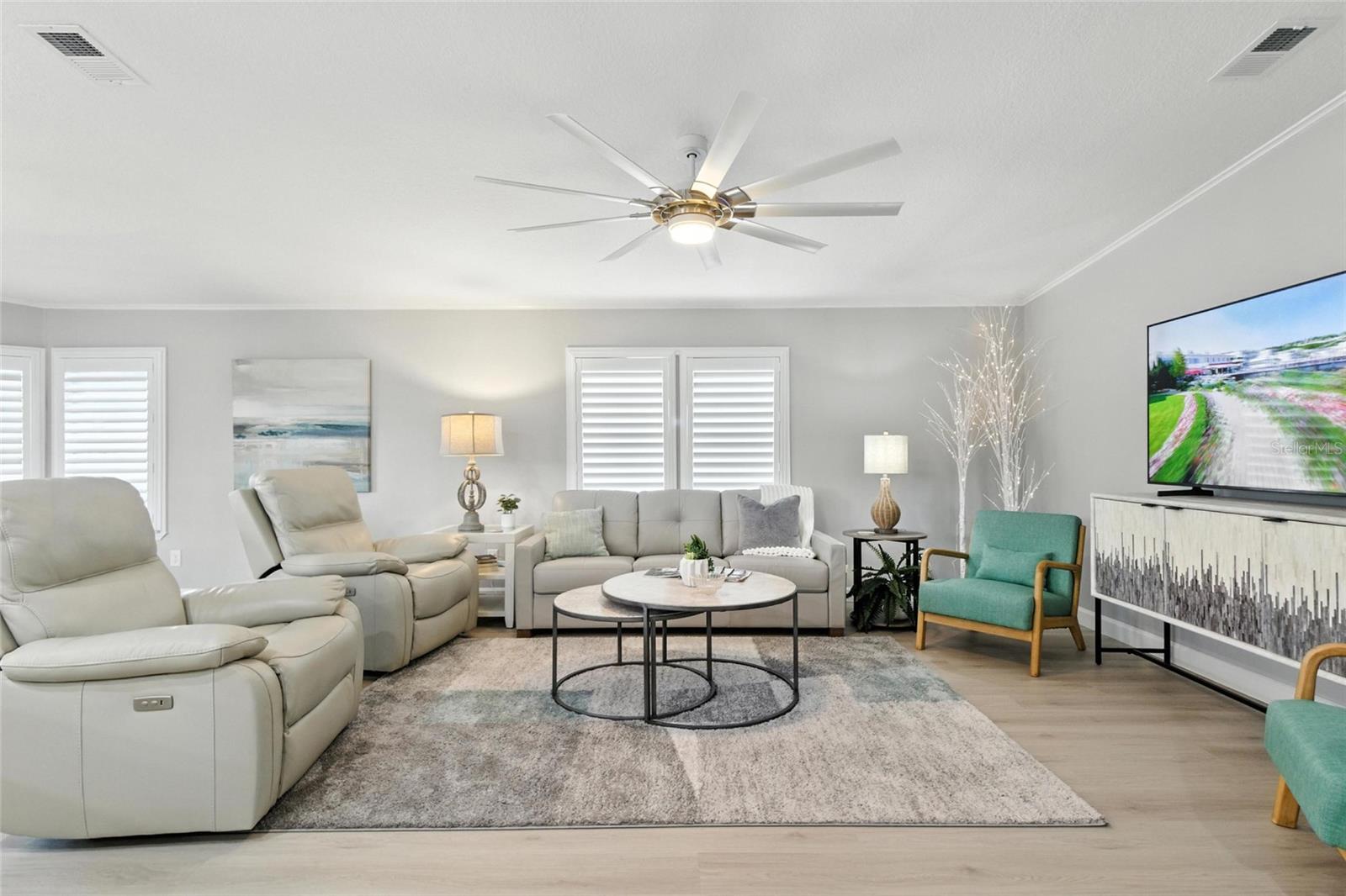 VENICE TRAILER PARK - Residential