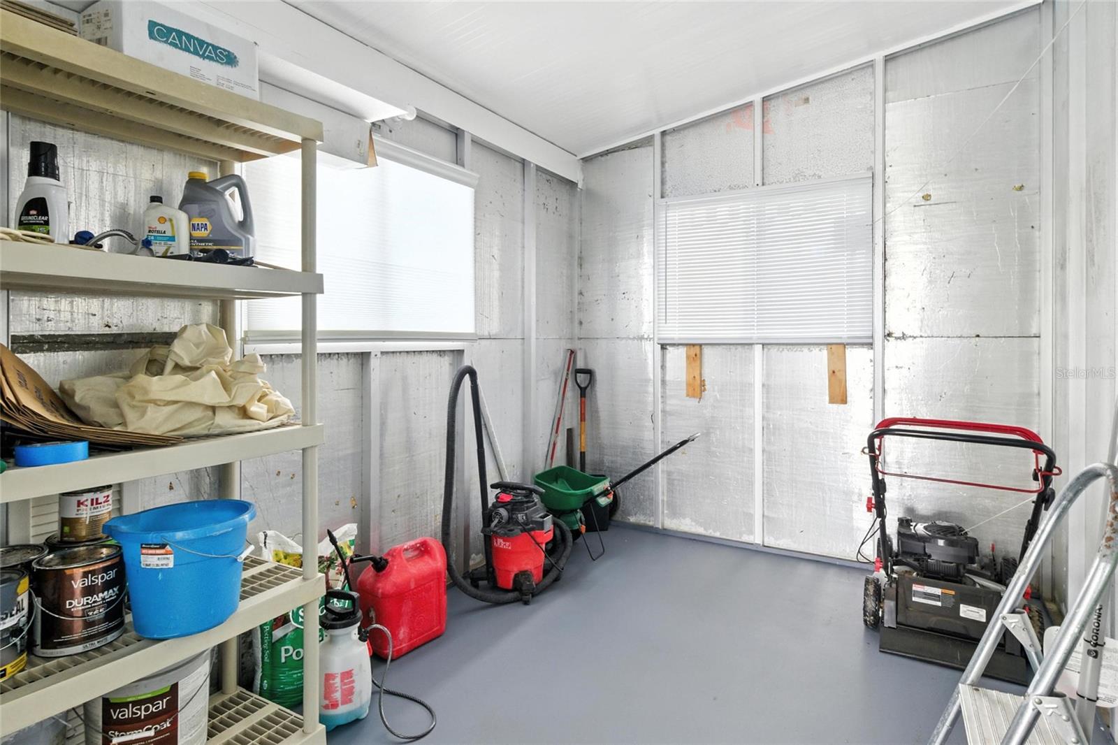 VENICE TRAILER PARK - Residential