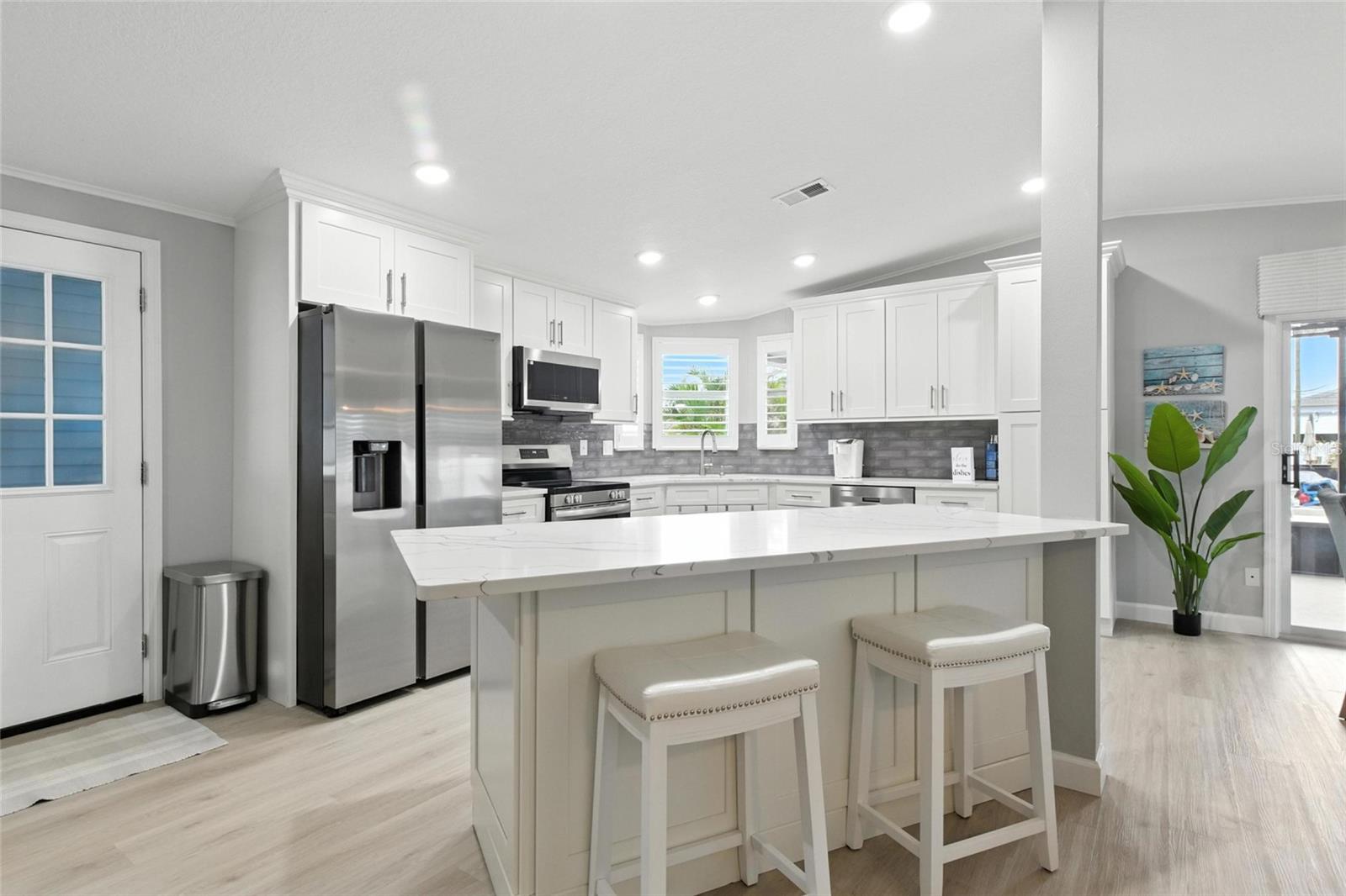 VENICE TRAILER PARK - Residential