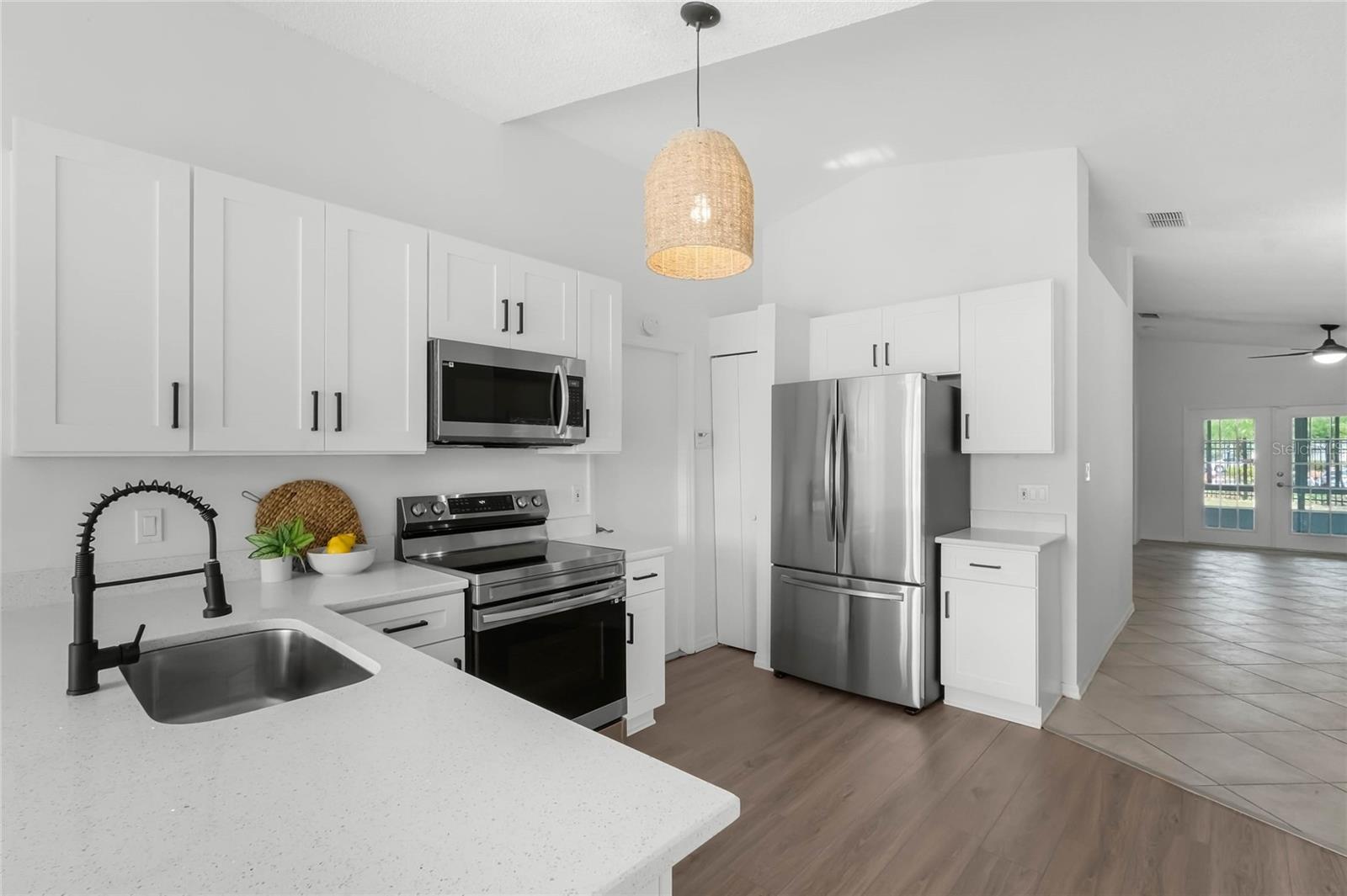 SEASONS THE - Residential