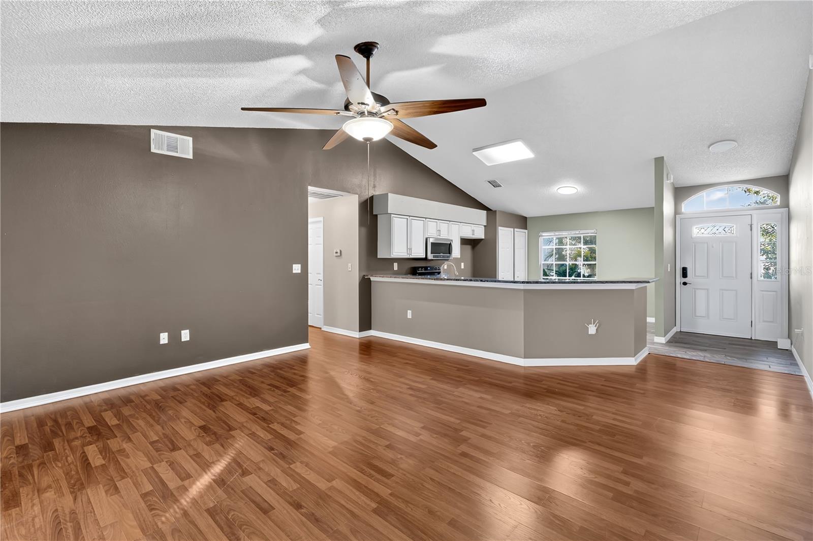 ROBBINS REST - Residential