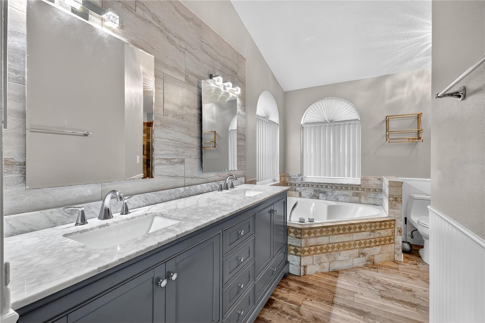 ROBBINS REST - Residential