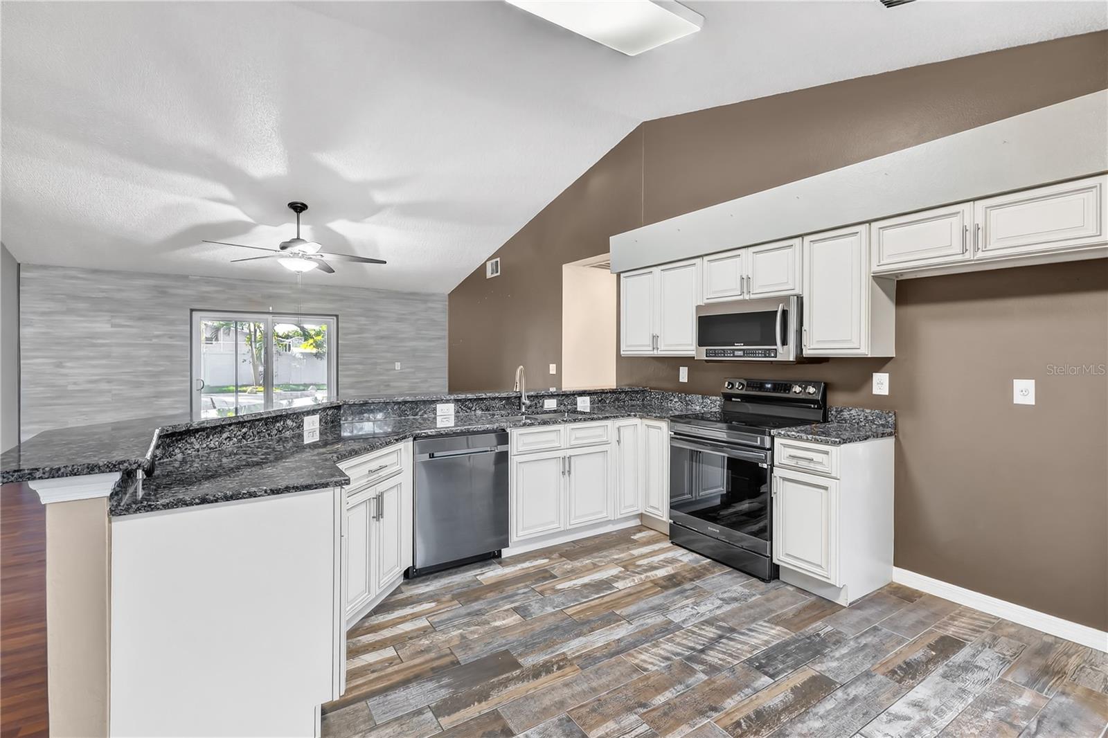 ROBBINS REST - Residential