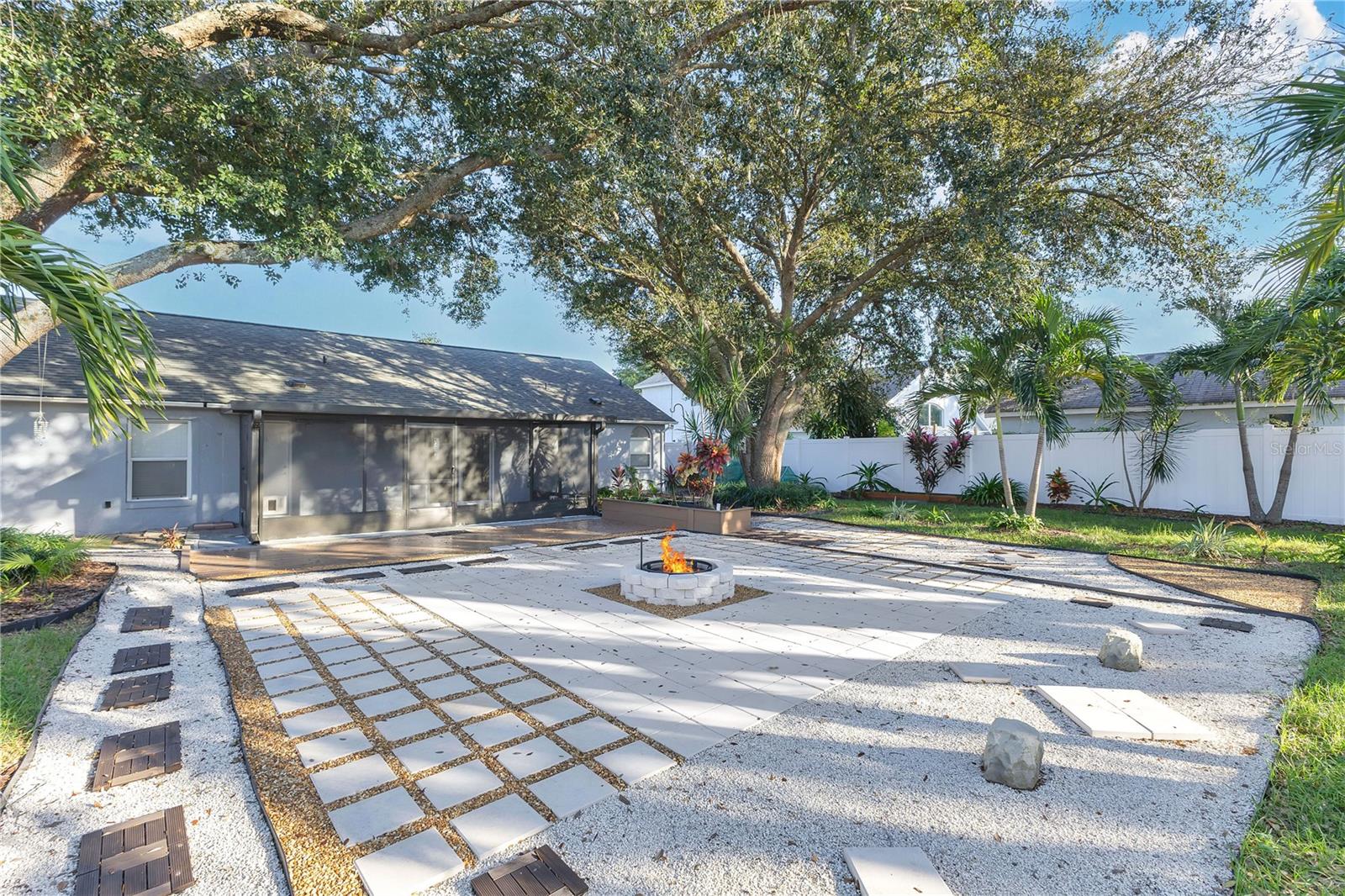 ROBBINS REST - Residential