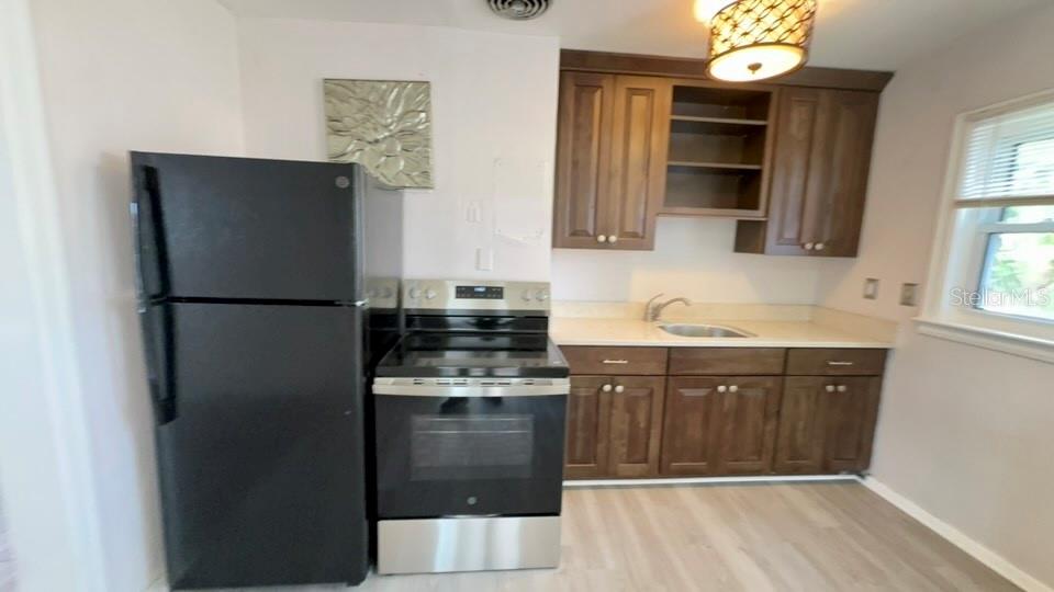 DUNEDIN ISLES 1 - Residential Lease