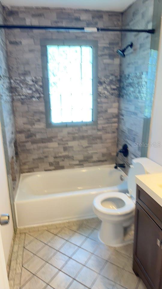 DUNEDIN ISLES 1 - Residential Lease
