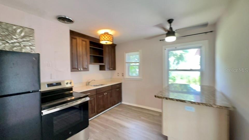 DUNEDIN ISLES 1 - Residential Lease