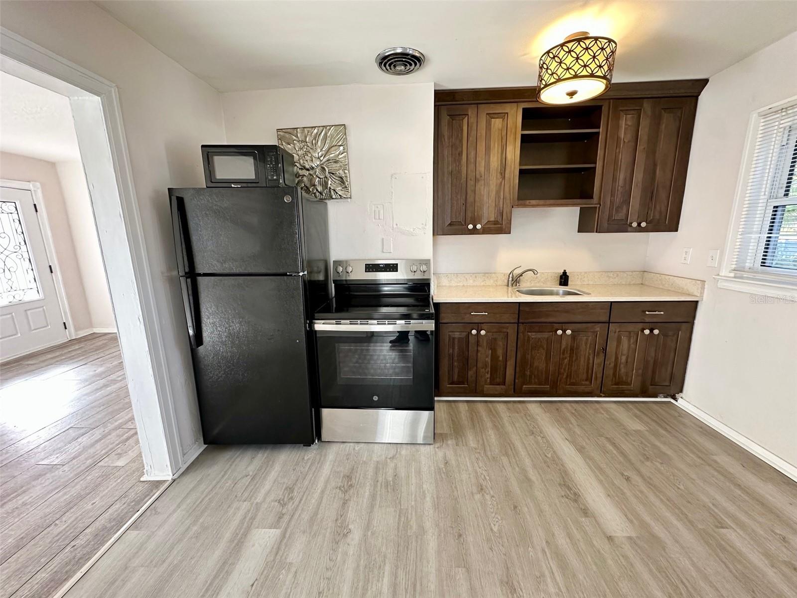 DUNEDIN ISLES 1 - Residential Lease