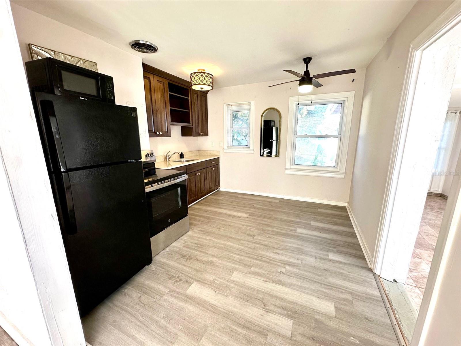 DUNEDIN ISLES 1 - Residential Lease