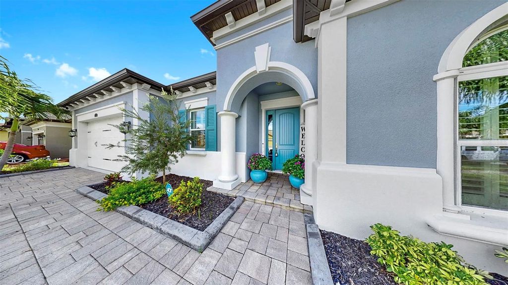Photo of 13307 Fawn Lily Drive, Riverview, FL 33579 (MLS # TB8415262)