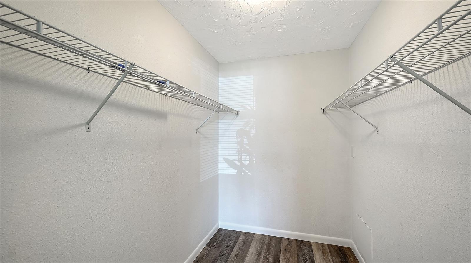 VILLAGE BROOKE SEC 3 - Residential