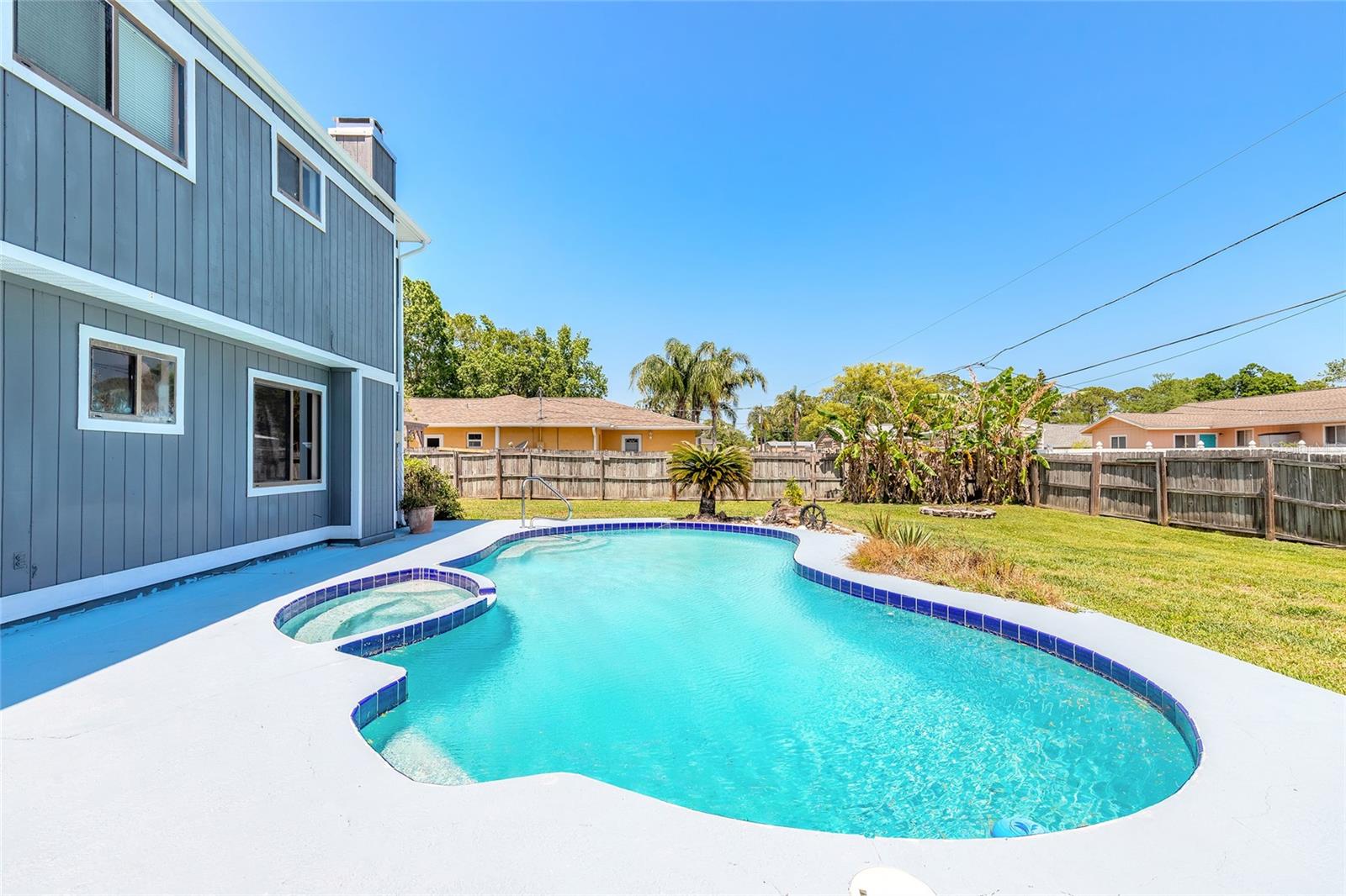 2819 SILVER PALM DRIVE