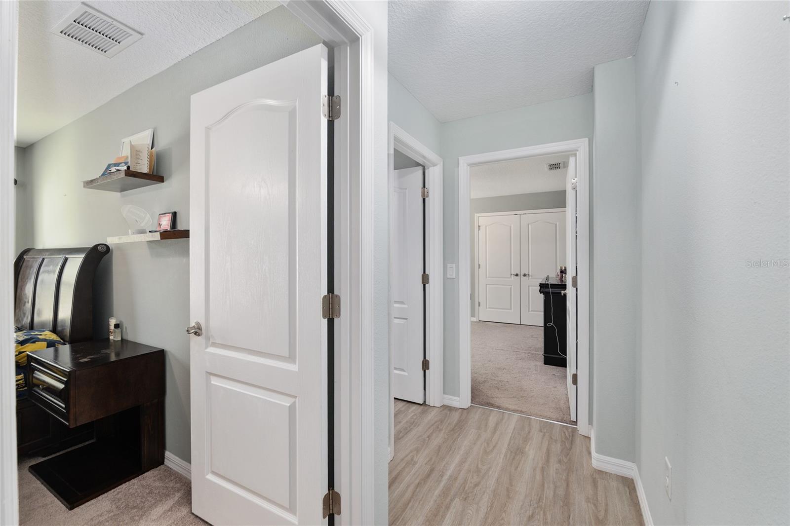 SILVER MDWS NORTH - Residential