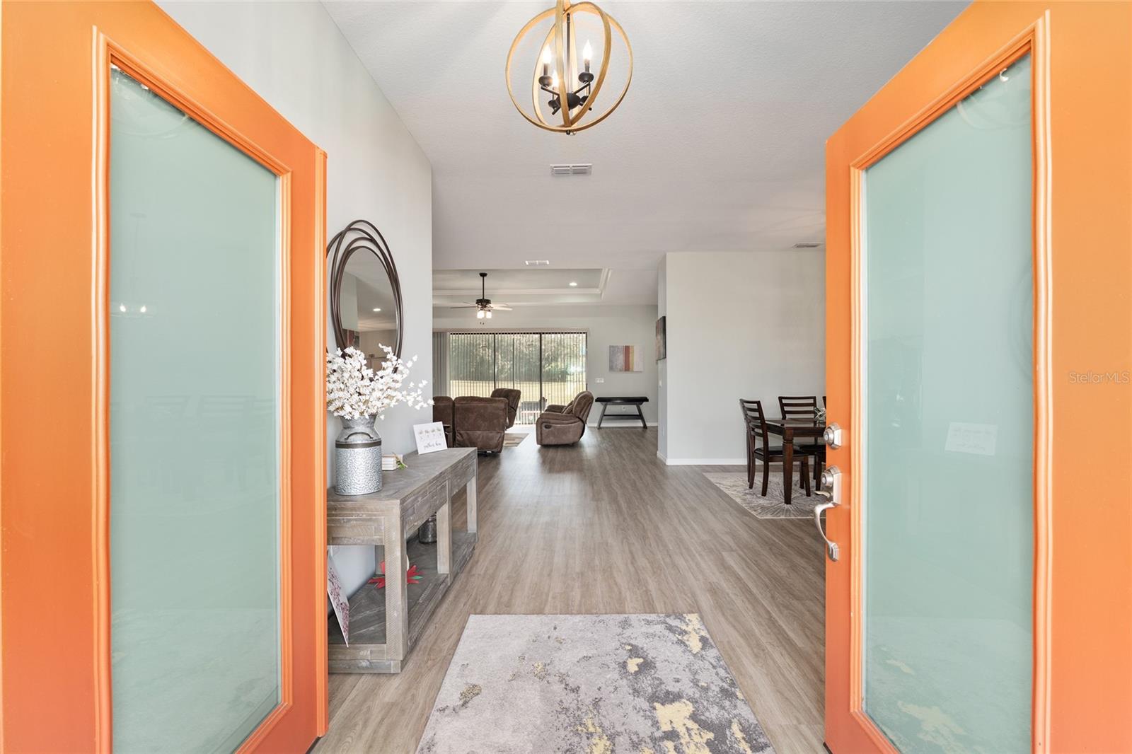 SILVER MDWS NORTH - Residential