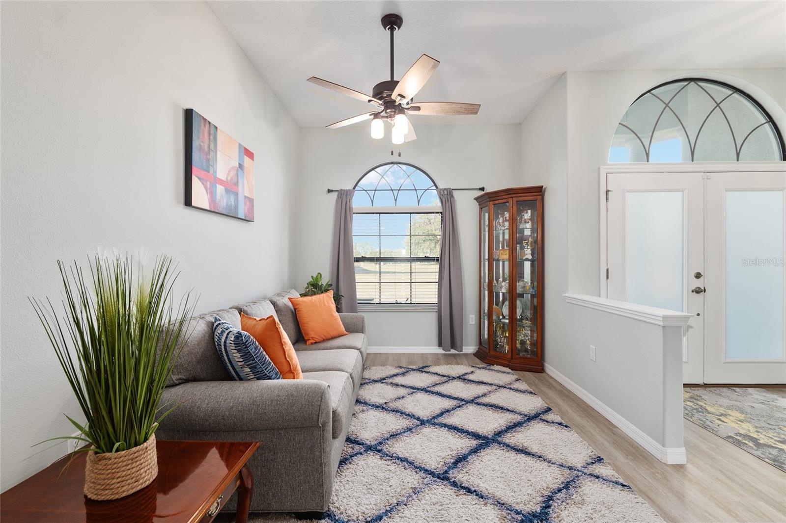 SILVER MDWS NORTH - Residential