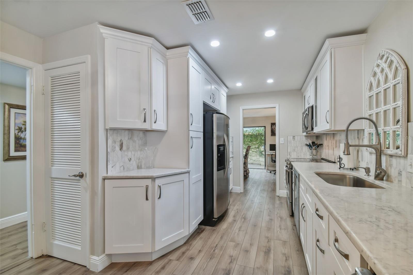 3530 VILLAGE WAY 3