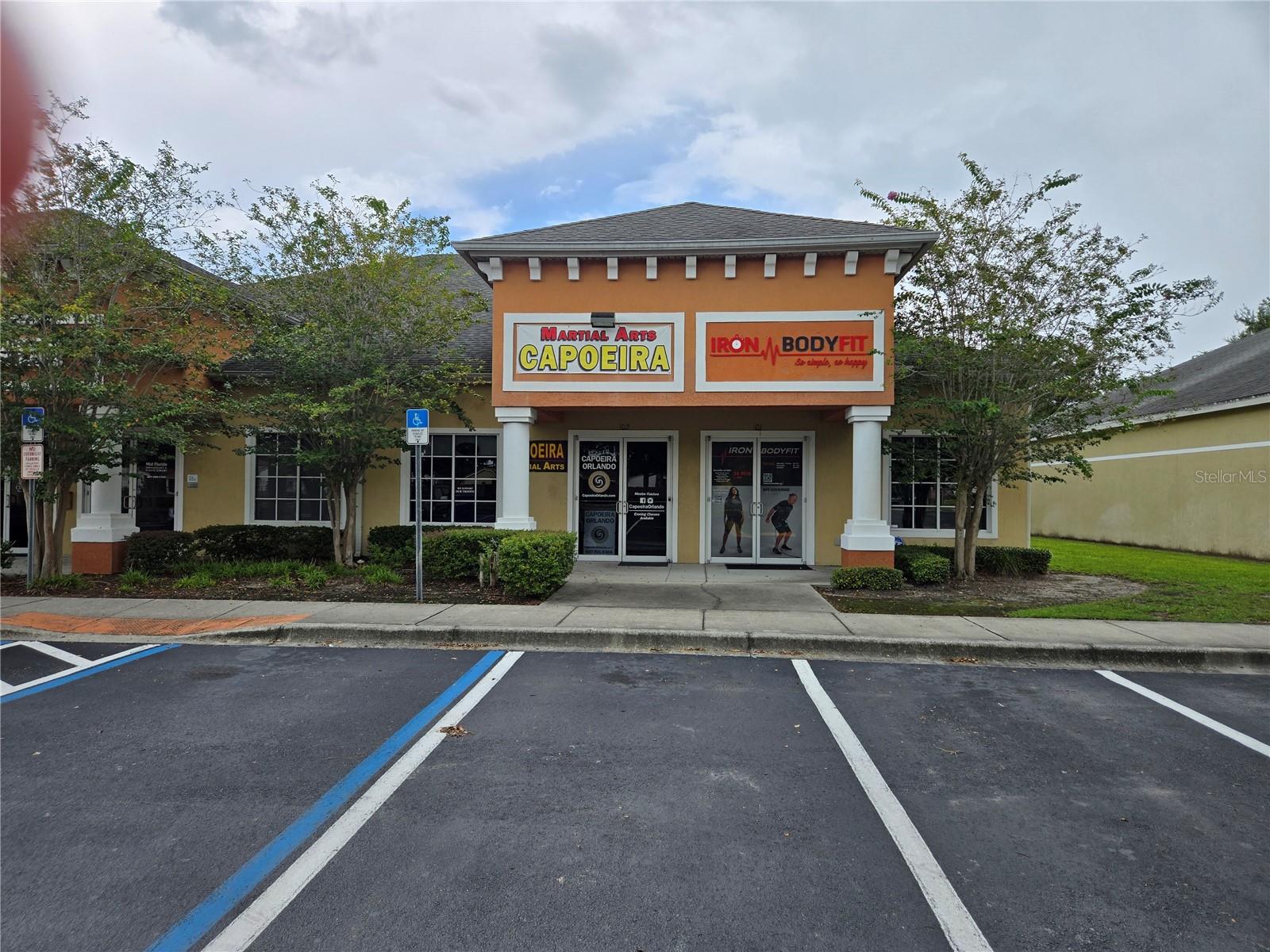 Incredible price only $25/sqft exciting opportunity to lease prime space in a versatile neighborhood center. This space is perfect for a restaurant, office, retail, or medical use. It is currently operating as a Capoeira gym but has great potential for a variety of other businesses.It has such a nice, open layout with plenty of storage space and even its own private bath. Plus, you can't beat the location - it's so close to Waterford and Eastwood in SE Orange County.with seamless access to SR 50, 408, and Alafaya Trailexcellent visibility, ample parking, and prominent signage, attracting customers and growing your business has never been easier.
Interested in learning more? Feel free to reach out!