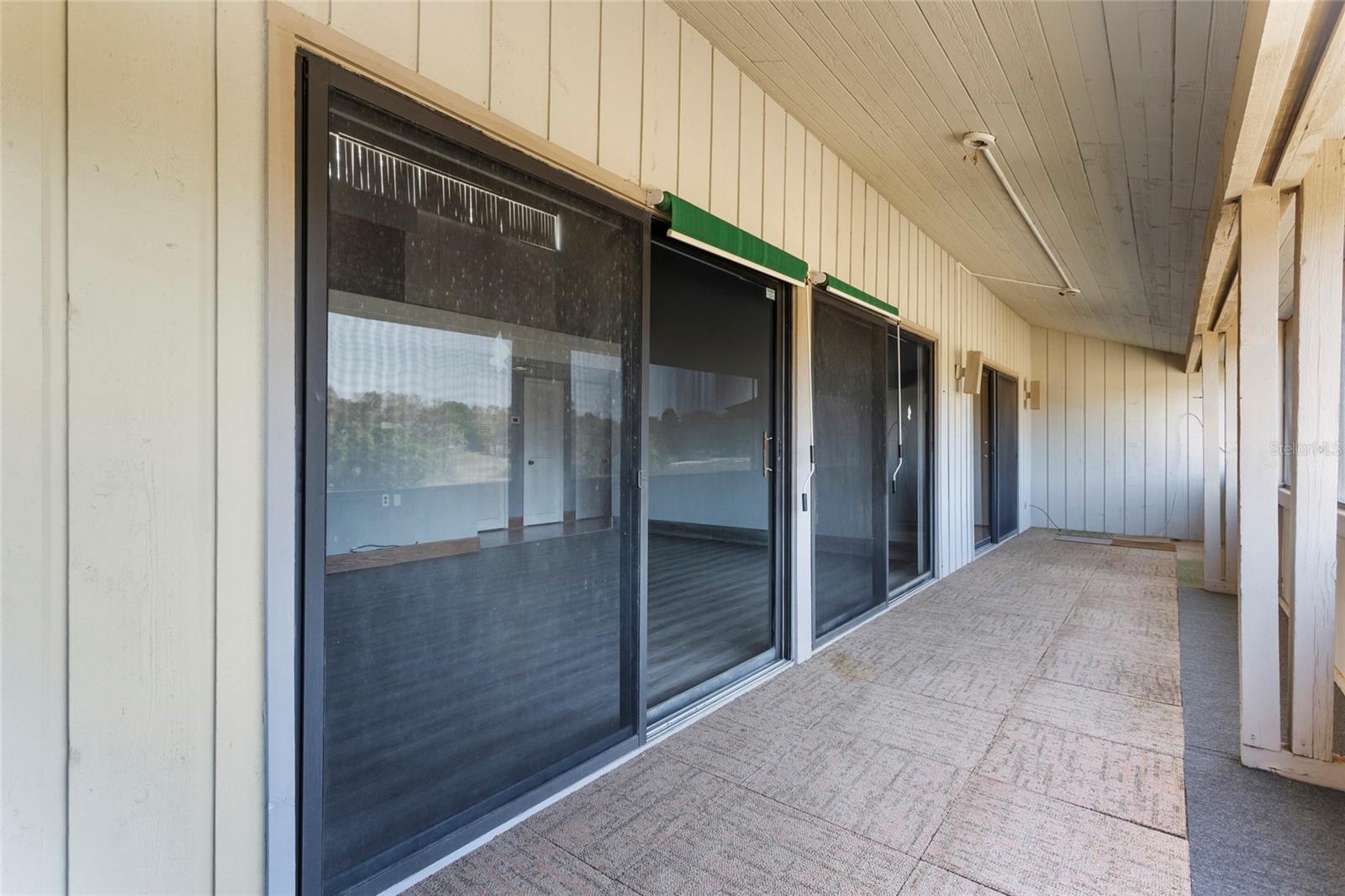 GRENELEFE BURNWAY NORTH CONDO - Residential