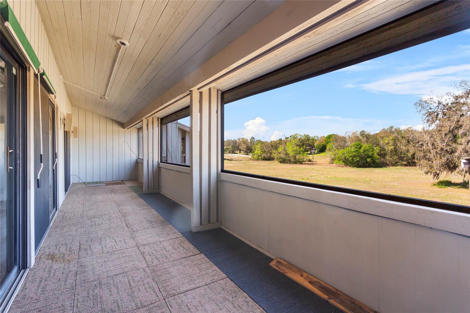 GRENELEFE BURNWAY NORTH CONDO - Residential