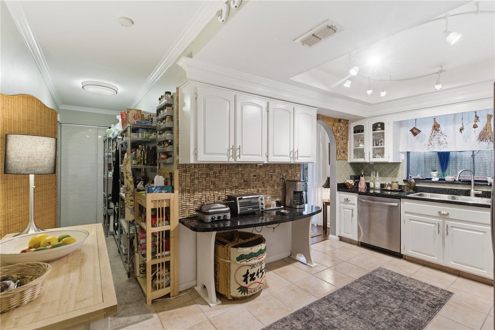 LAKE COMMISTON SUB - Residential