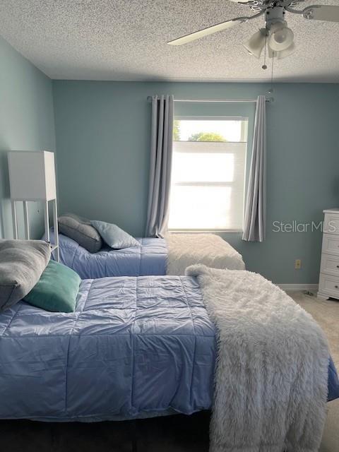 WINDSOR WOODS II - Residential Lease