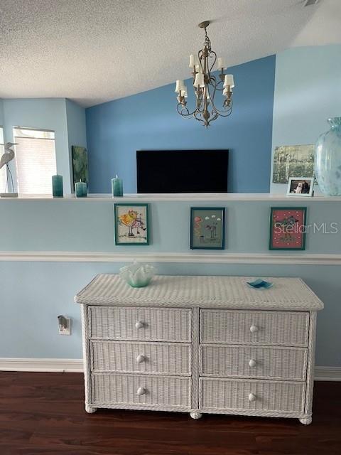 WINDSOR WOODS II - Residential Lease