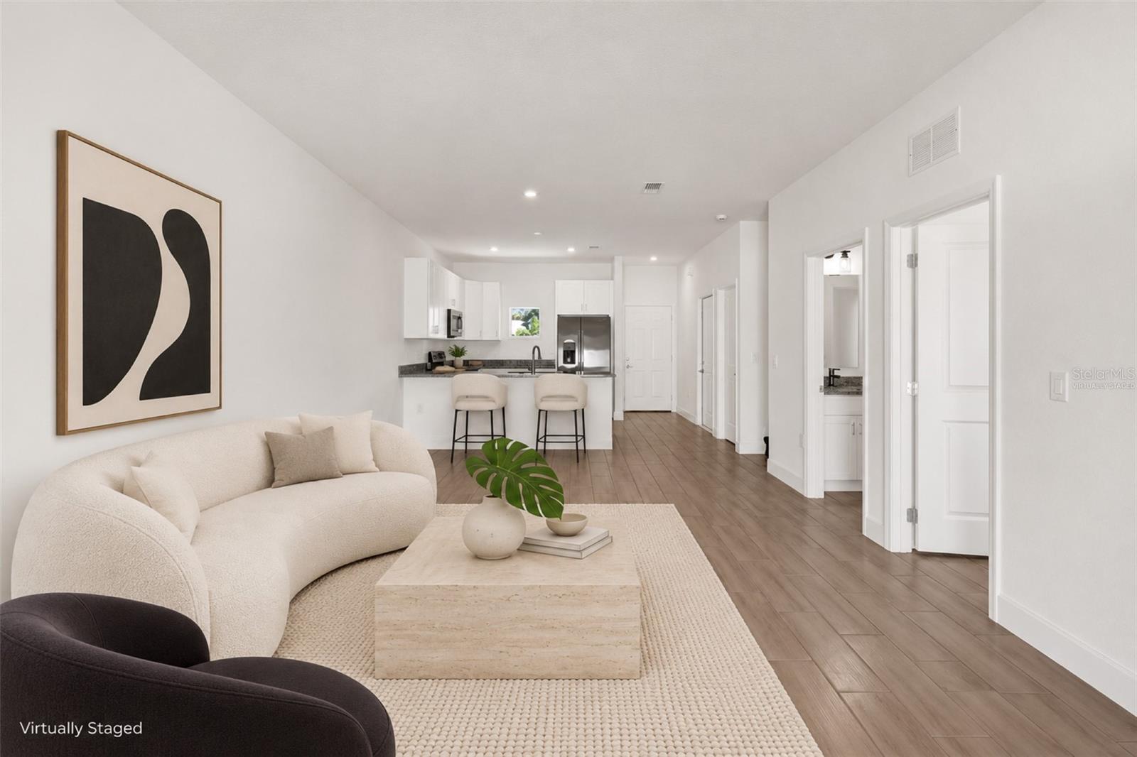 452 LAKE SHORE PARKWAY